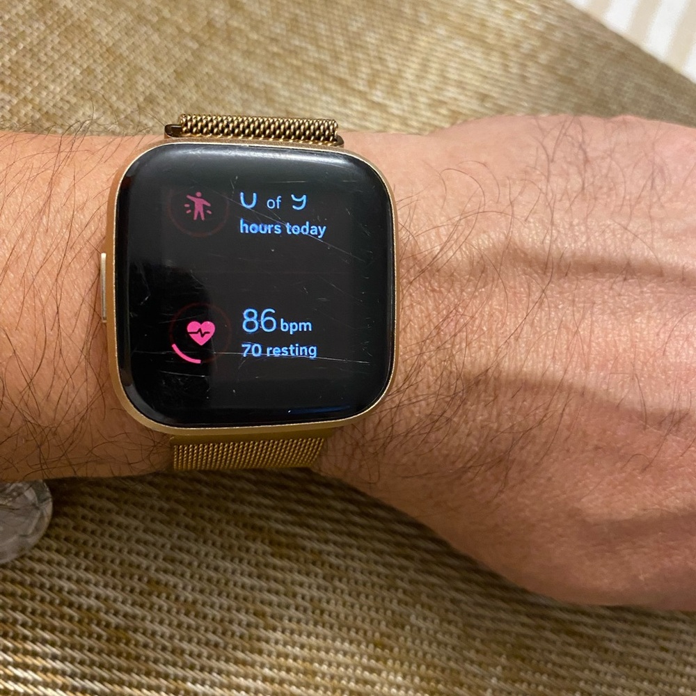 Fitbit watch - Picture 5 of 11